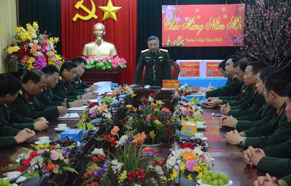 Trung tướng Lê Quang Minh kiểm tra các cơ quan, đơn vị